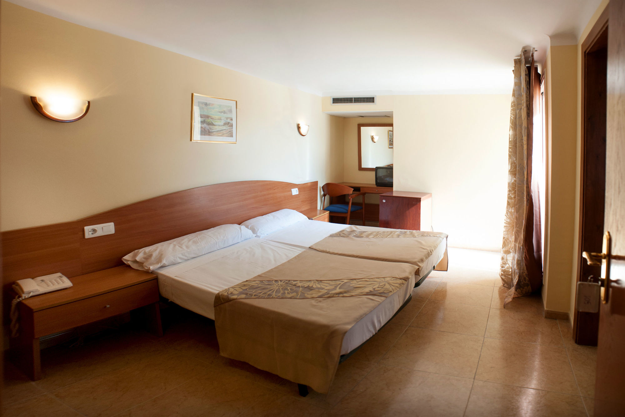 Hotel Sunshine Park Льорет-де-Мар Экстерьер фото