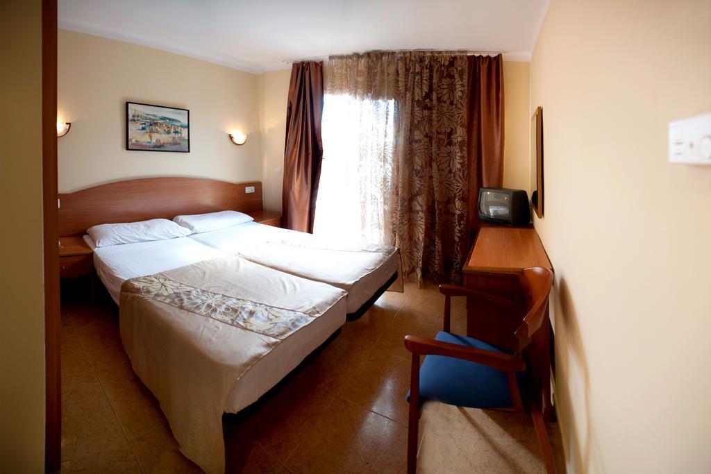 Hotel Sunshine Park Льорет-де-Мар Экстерьер фото